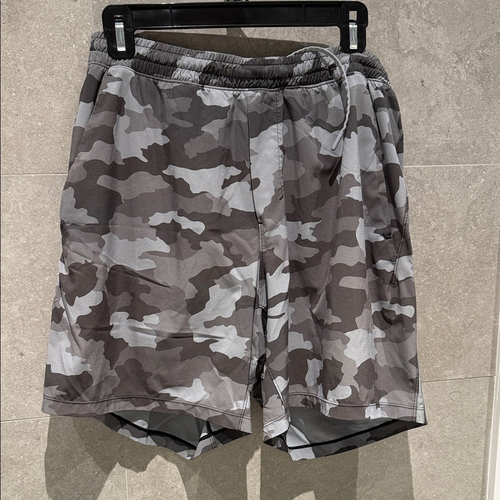 Lululemon Men's Gray Camo Athletic Shorts